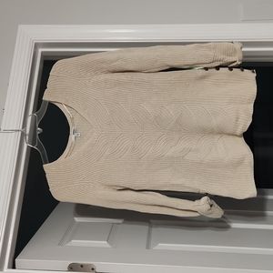 Women's sweater